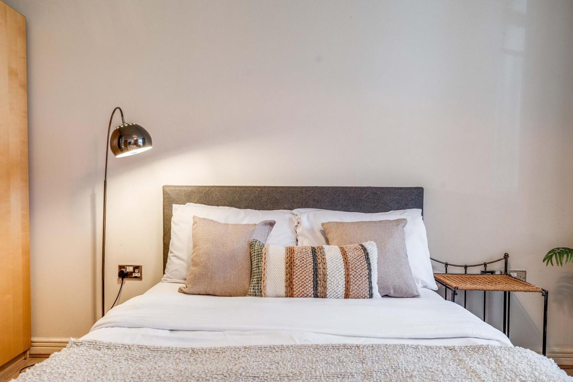 Canary Wharf O2 Excel Flat With Parking & Balcony Apartament Londra
