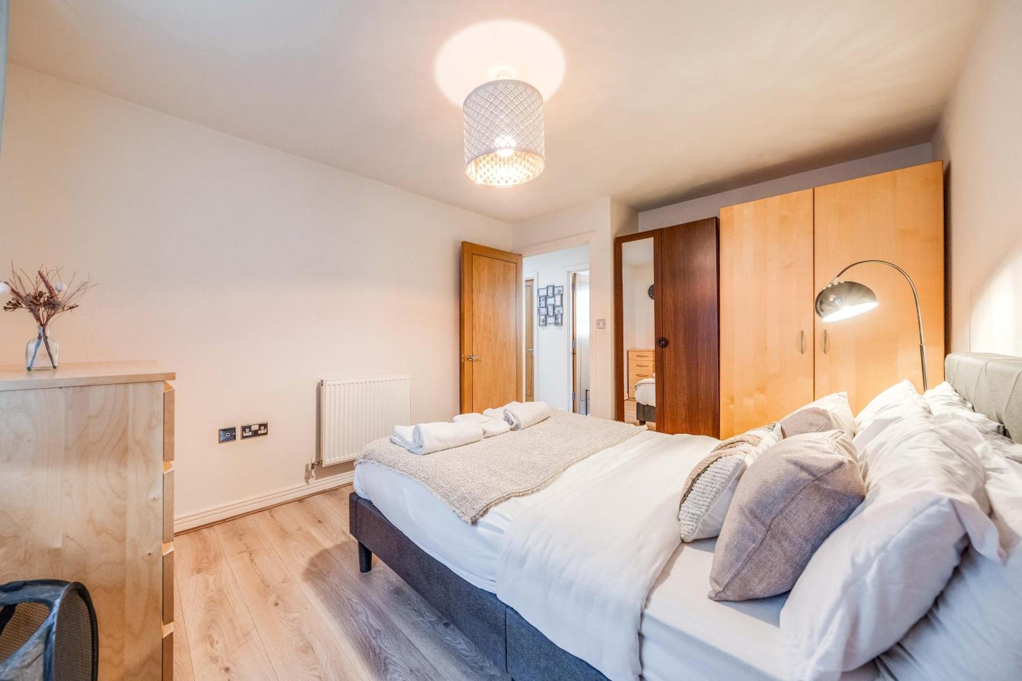 Apartament Canary Wharf O2 Excel Flat With Parking & Balcony