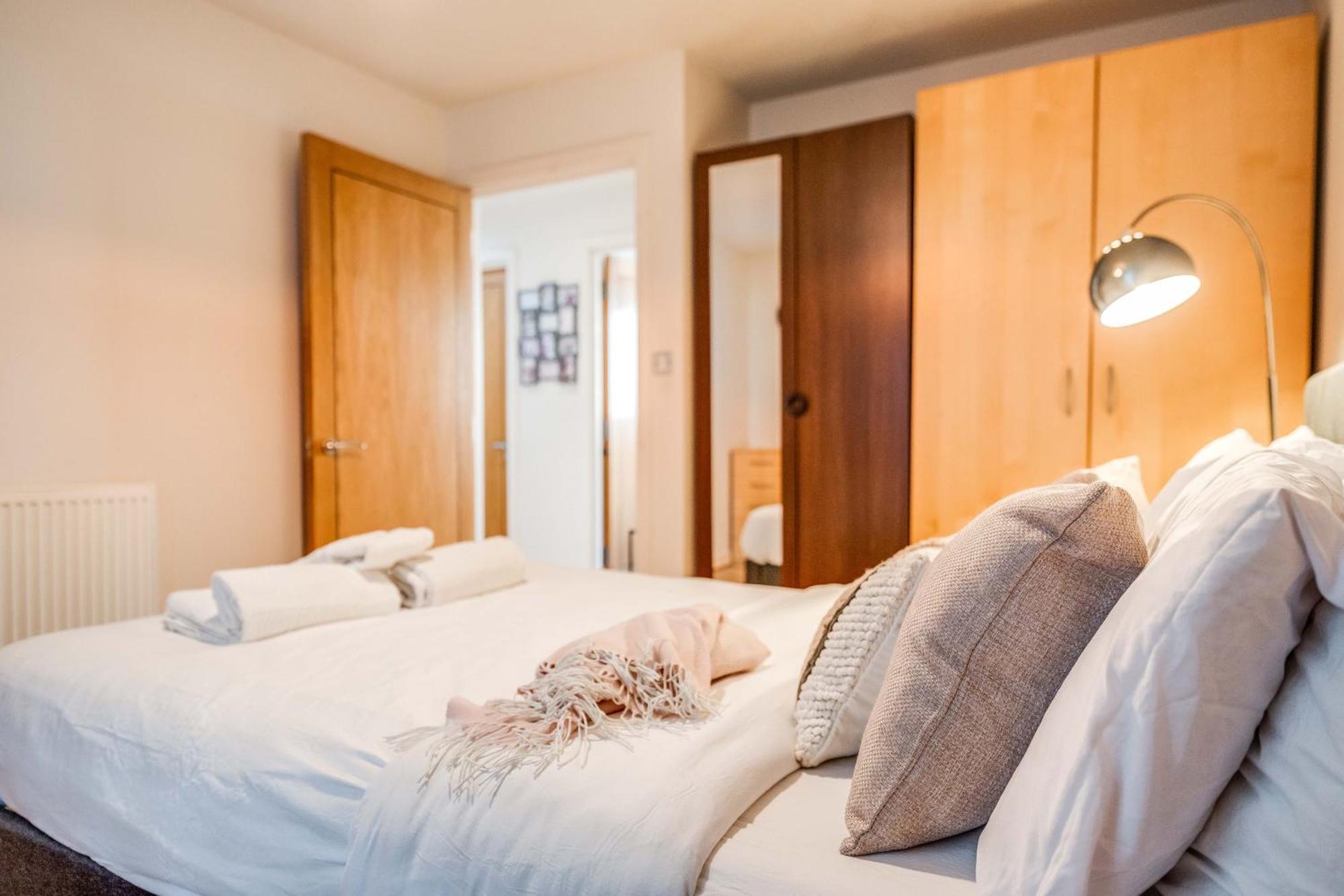 Canary Wharf O2 Excel Flat With Parking & Balcony Apartament *