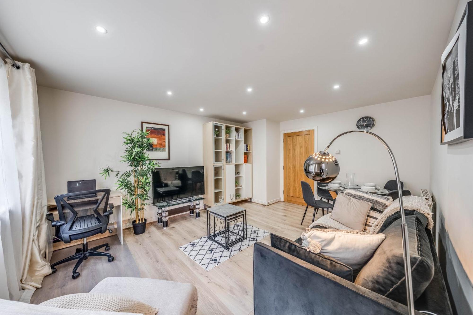 Canary Wharf O2 Excel Flat With Parking & Balcony Londra